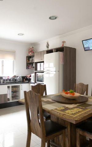 Casa à venda com 550m², 2 quartos e 50 vagasCozinha