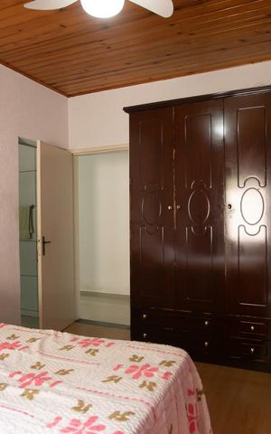 Casa à venda com 550m², 2 quartos e 50 vagasSuíte