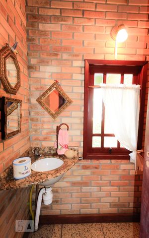 Casa para alugar com 267m², 3 quartos e 2 vagas Casa para alugar com 267m², 3 quartos e 2 vagasLavabo 2