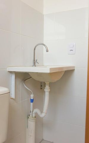 Apartamento à venda com 40m², 2 quartos e sem vaga Apartamento à venda com 40m², 2 quartos e sem vagaBanheiro Social