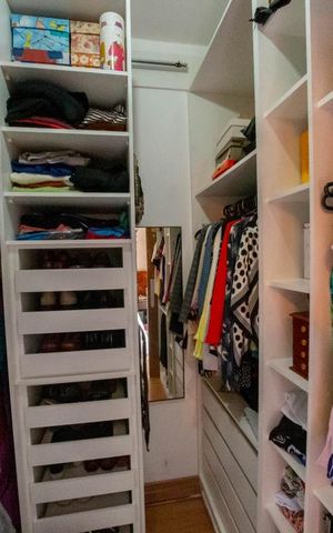 Apartamento à venda com 173m², 4 quartos e 2 vagasCloset da suíte