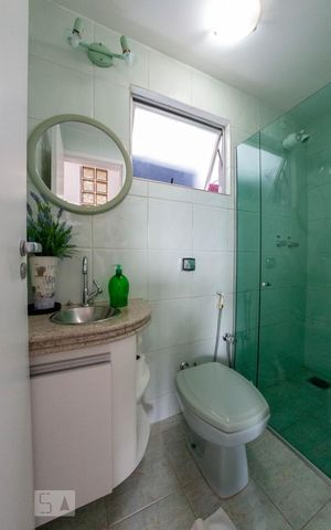 Apartamento à venda com 173m², 4 quartos e 2 vagasBanheiro Social 2