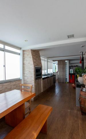 Apartamento à venda com 173m², 4 quartos e 2 vagasVaranda gourmet