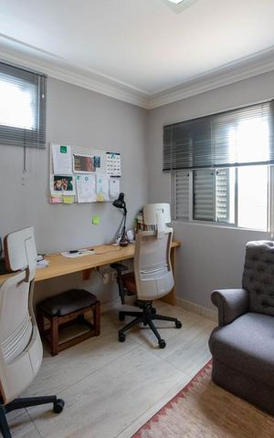 Apartamento à venda com 173m², 4 quartos e 2 vagasQuarto 4