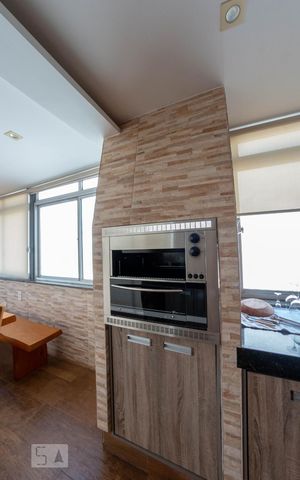 Apartamento à venda com 173m², 4 quartos e 2 vagasVaranda gourmet