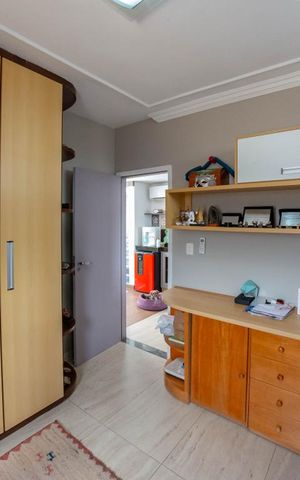 Apartamento à venda com 173m², 4 quartos e 2 vagasQuarto 4