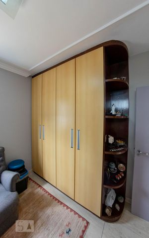 Apartamento à venda com 173m², 4 quartos e 2 vagasQuarto 4