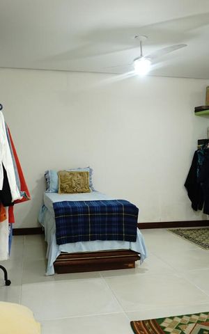 Casa à venda com 424m², 5 quartos e 4 vagasHall
