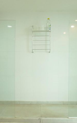 Casa à venda com 424m², 5 quartos e 4 vagasBanheiro da Suíte 5