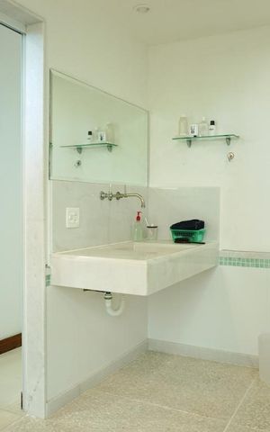 Casa à venda com 424m², 5 quartos e 4 vagasBanheiro da Suíte 5