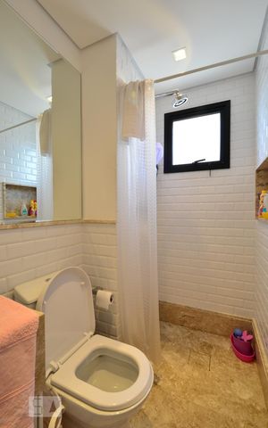 Apartamento à venda com 108m², 3 quartos e 2 vagasBanheiro da Suíte 1