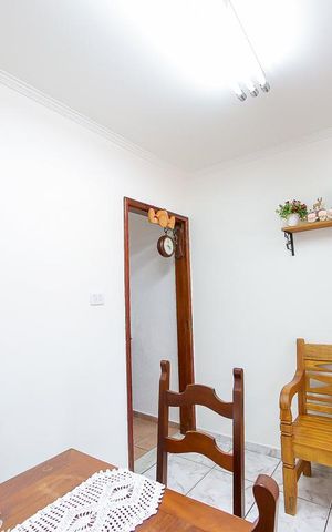 Casa à venda com 250m², 3 quartos e 2 vagas Casa à venda com 250m², 3 quartos e 2 vagasSala de Jantar