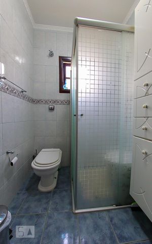 Casa à venda com 250m², 3 quartos e 2 vagas Casa à venda com 250m², 3 quartos e 2 vagasBanheiro da Suite 2