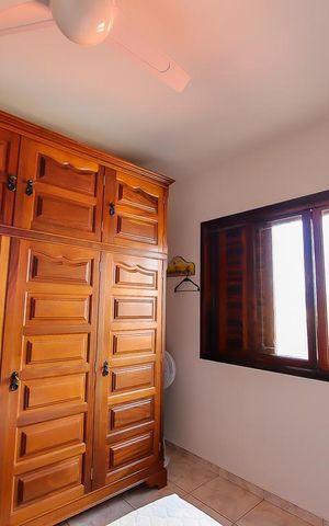 Casa à venda com 250m², 3 quartos e 2 vagas Casa à venda com 250m², 3 quartos e 2 vagasSuite 2