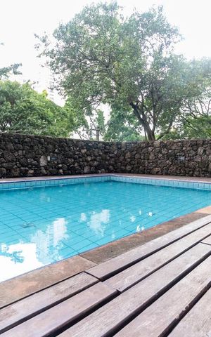 Apartamento à venda com 200m², 2 quartos e 3 vagasÁrea comum - Piscina
