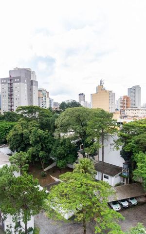 Apartamento à venda com 200m², 2 quartos e 3 vagasVaranda da Suíte