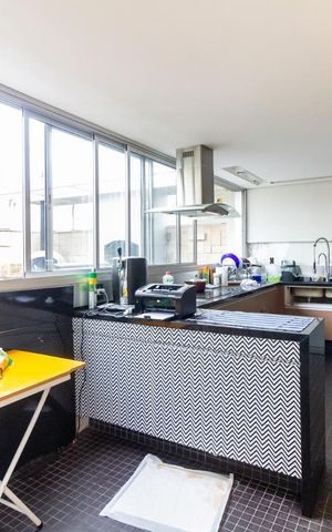 Apartamento à venda com 200m², 2 quartos e 3 vagasCozinha