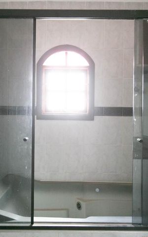 Casa para alugar com 500m², 2 quartos e 6 vagas