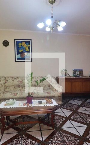 Casa à venda com 171m², 3 quartos e 2 vagasSala