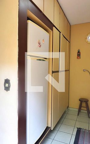 Casa à venda com 171m², 3 quartos e 2 vagasCozinha