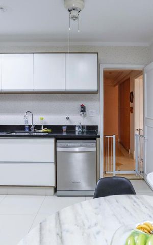 Apartamento à venda com 180m², 3 quartos e 3 vagasCozinha