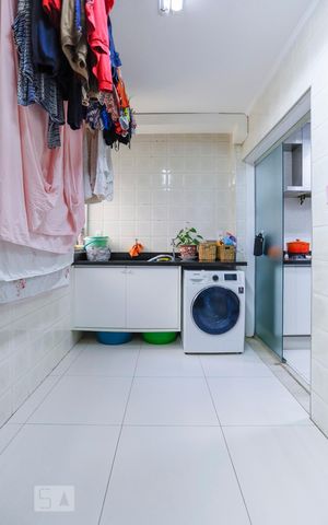 Apartamento à venda com 180m², 3 quartos e 3 vagasÁrea de Serviço