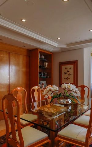 Apartamento à venda com 180m², 3 quartos e 3 vagasSala