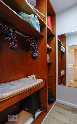 Apartamento à venda com 180m², 3 quartos e 3 vagasCloset do Quarto 1