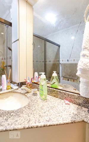 Apartamento à venda com 180m², 3 quartos e 3 vagasBanheiro Social