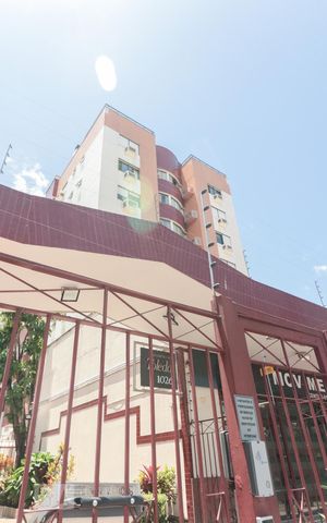 Apartamento à venda com 92m², 3 quartos e 1 vaga Apartamento à venda com 92m², 3 quartos e 1 vagaFachada