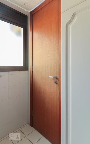 Apartamento à venda com 92m², 3 quartos e 1 vaga Apartamento à venda com 92m², 3 quartos e 1 vagaCozinha e Área de Serviço
