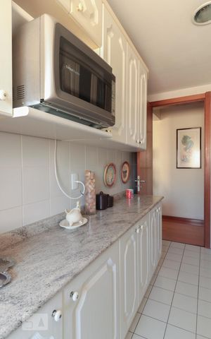Apartamento à venda com 92m², 3 quartos e 1 vaga Apartamento à venda com 92m², 3 quartos e 1 vagaCozinha
