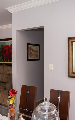 Casa à venda com 122m², 2 quartos e 3 vagas Casa à venda com 122m², 2 quartos e 3 vagasSala de Jantar