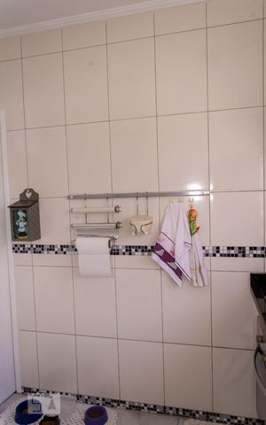 Casa à venda com 122m², 2 quartos e 3 vagas Casa à venda com 122m², 2 quartos e 3 vagasCozinha