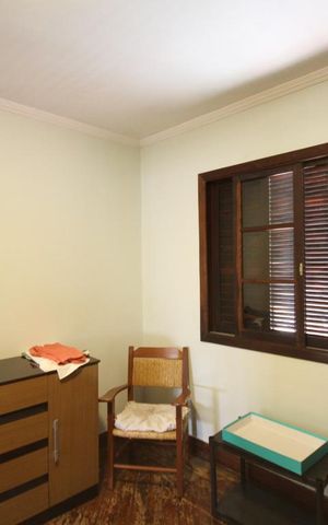 Casa à venda com 330m², 3 quartos e 8 vagasQuarto 3