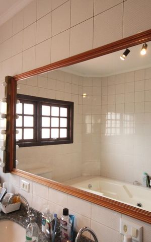 Casa à venda com 330m², 3 quartos e 8 vagasBanheiro