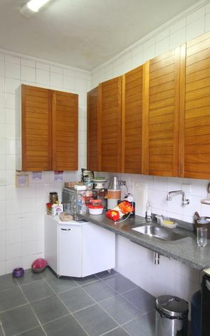 Casa à venda com 330m², 3 quartos e 8 vagasCozinha