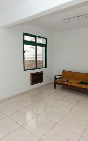 Casa para alugar com 250m², 4 quartos e sem vaga Casa para alugar com 250m², 4 quartos e sem vagaSala 3 - escritório