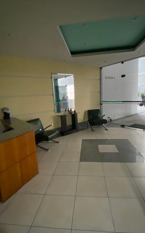 Apartamento à venda com 85m², 2 quartos e 1 vaga Apartamento à venda com 85m², 2 quartos e 1 vagaHall