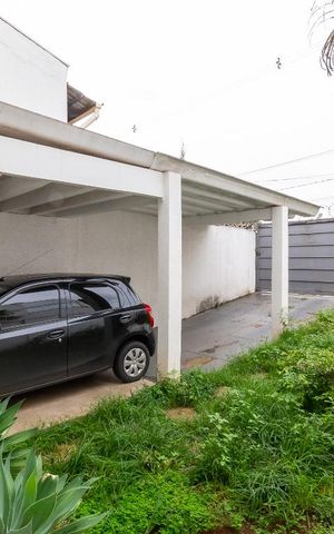 Casa à venda com 298m², 5 quartos e 2 vagas Casa à venda com 298m², 5 quartos e 2 vagasJardim