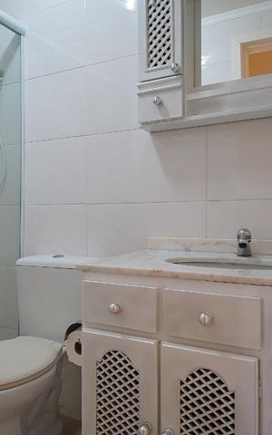 Apartamento para alugar com 55m², 2 quartos e 1 vagaBanheiro