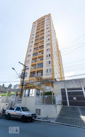 Apartamento para alugar com 50m², 2 quartos e 1 vaga Apartamento para alugar com 50m², 2 quartos e 1 vagaFachada
