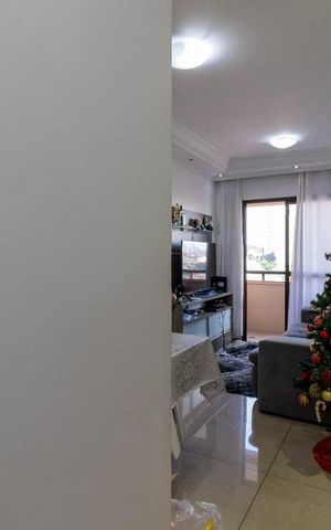 Apartamento à venda com 56m², 2 quartos e 1 vaga Apartamento à venda com 56m², 2 quartos e 1 vagaEntrada
