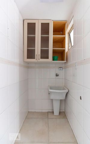 Casa à venda com 300m², 3 quartos e 2 vagasÁrea de Serviço