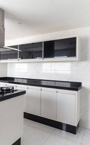 Casa à venda com 300m², 3 quartos e 2 vagasCozinha