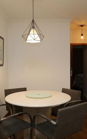 Apartamento à venda com 68m², 2 quartos e 2 vagasSala