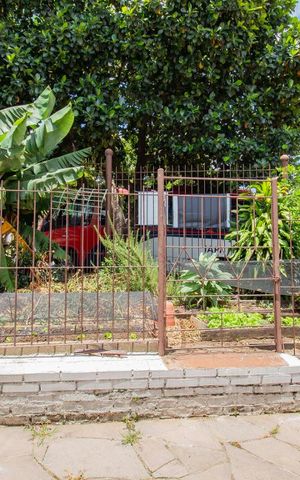 Casa à venda com 250m², 5 quartos e 6 vagasHorta 