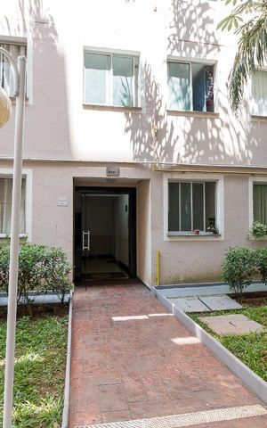 Apartamento à venda com 47m², 2 quartos e 1 vagaEntrada do bloco