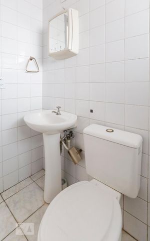 Apartamento à venda com 44m², 1 quarto e sem vagaBanheiro
