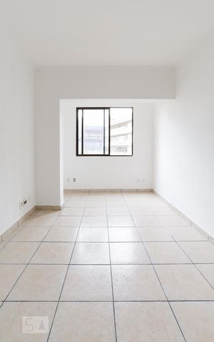Apartamento à venda com 44m², 1 quarto e sem vagaSala